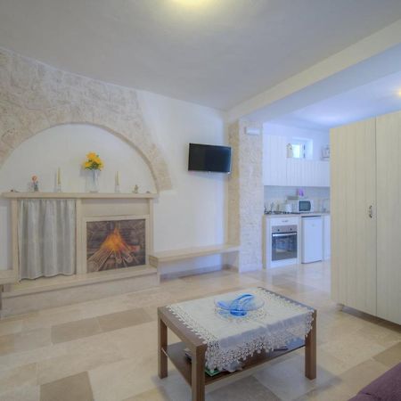 Appartamento Trulli La Piazzetta by Typney Cocolicchio Esterno foto
